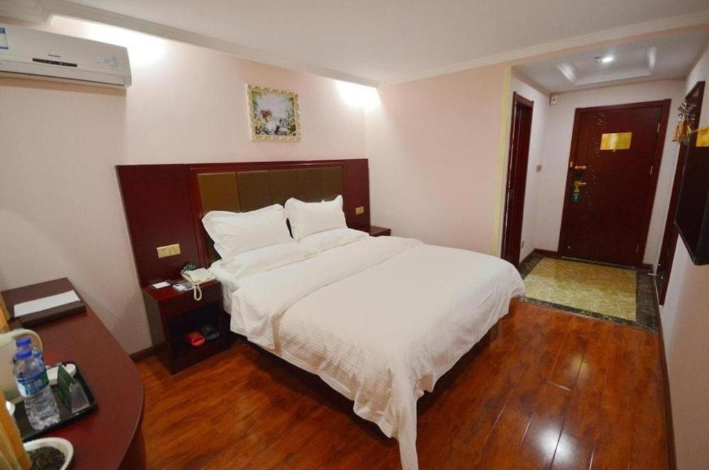 Greentree Inn Hefei East Wangjiang Road Ctce Express Hotel Екстериор снимка